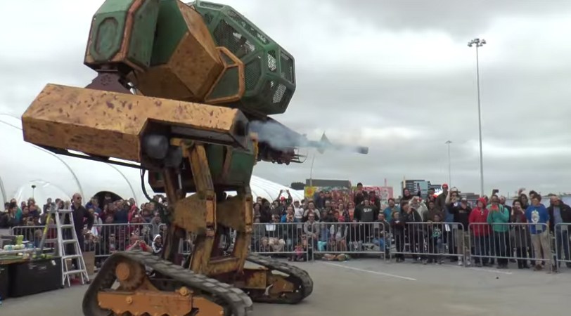 Americans Build Giant Robot, Challenge Japan To A Duel