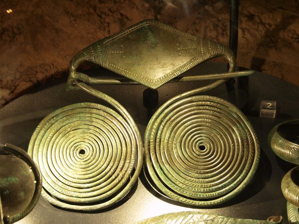 Attention History Buffs: The Bronze Age Needs You