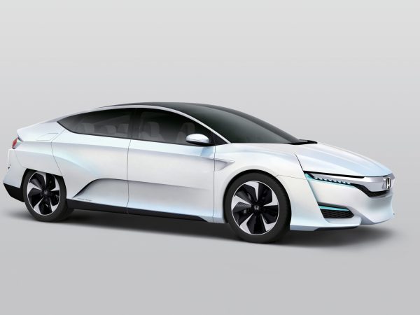 CES 2015: Toyota Releases Fuel Cell Patents To Spur Development