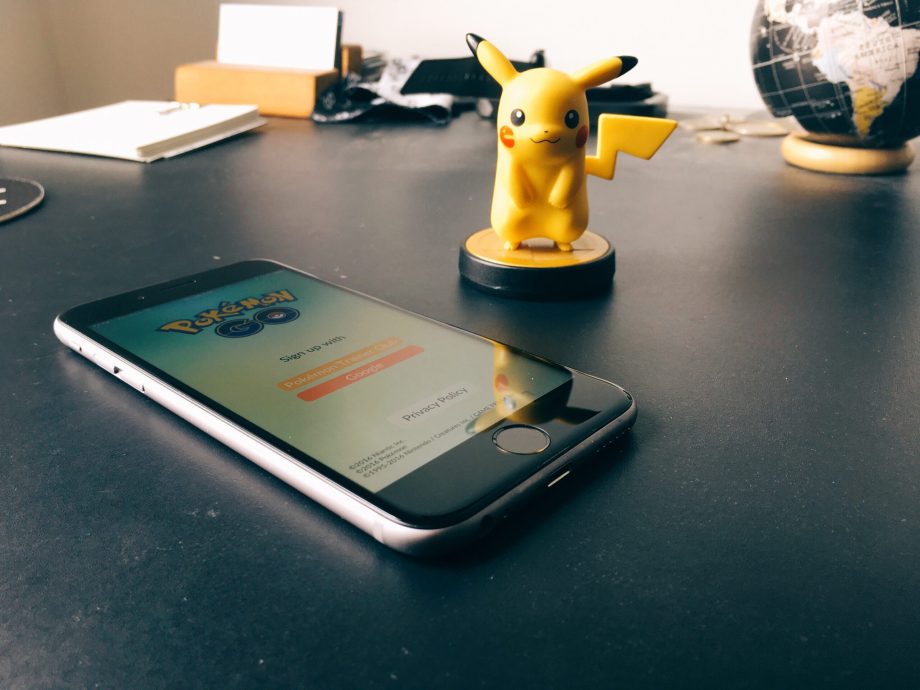 Niantic Wants Pokémon Go Contact Lenses And More