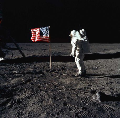 Twelve photos that capture the wonder of Apollo 11