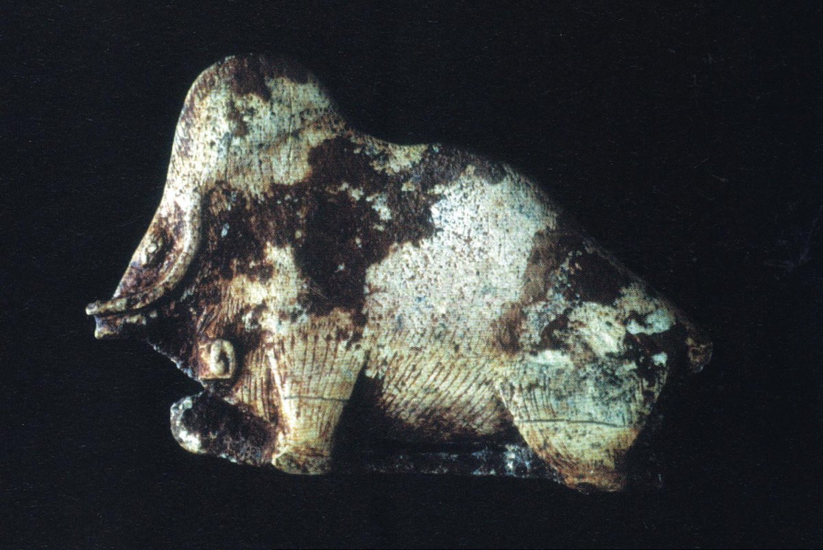This ancient optical illusion is a 14,000-year-old puzzle