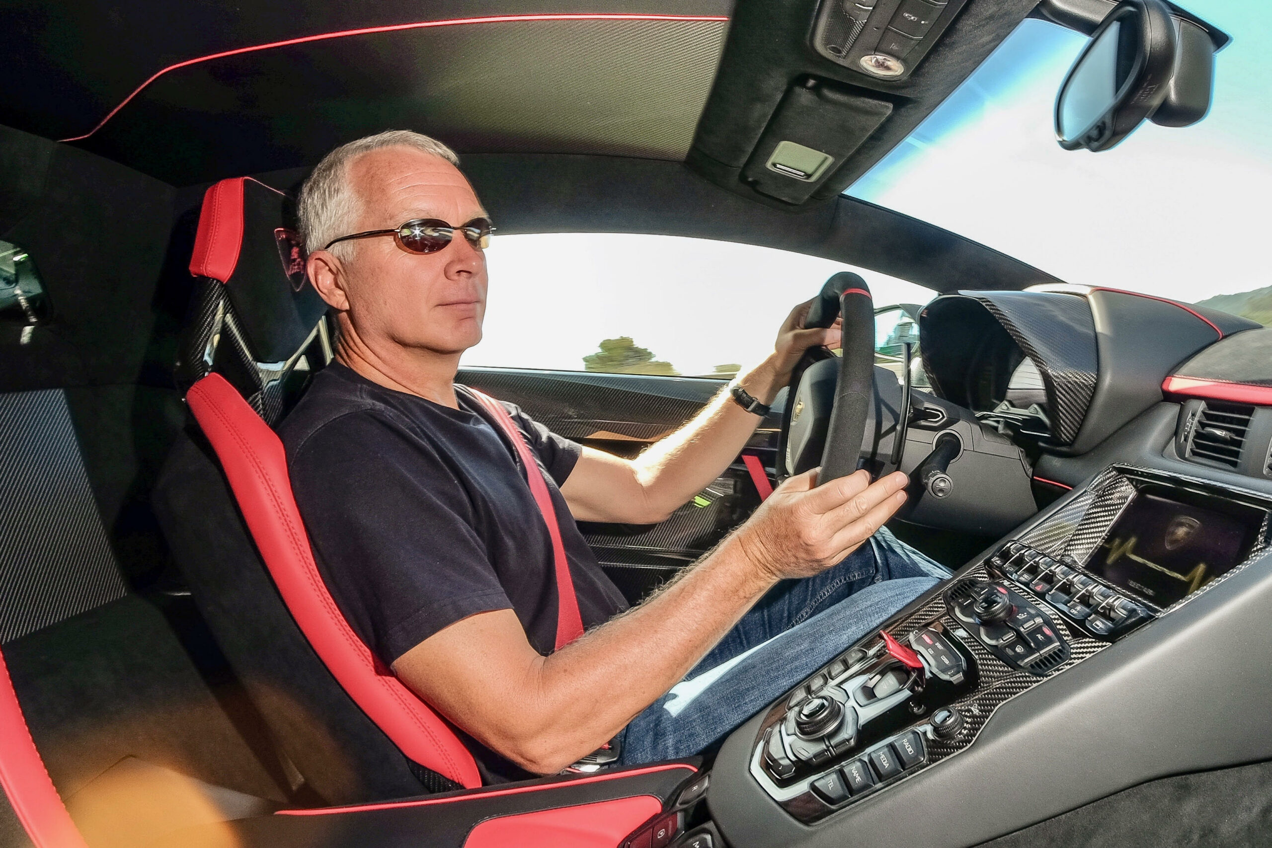 Rivian R1S electric SUV review: A mixed bag for big bucks | Popular Science