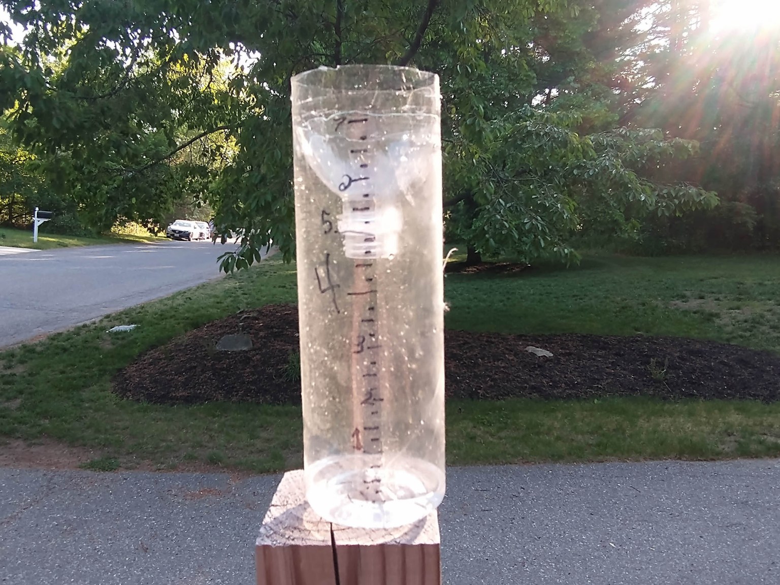 Bottle Measuring Ruler 3 weather-related DIY projects your kids will love | Popular Science