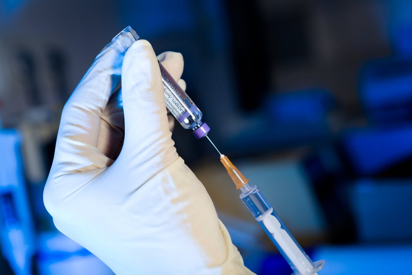 Vacci Boost Which COVID-19 booster should I get? | Popular Science