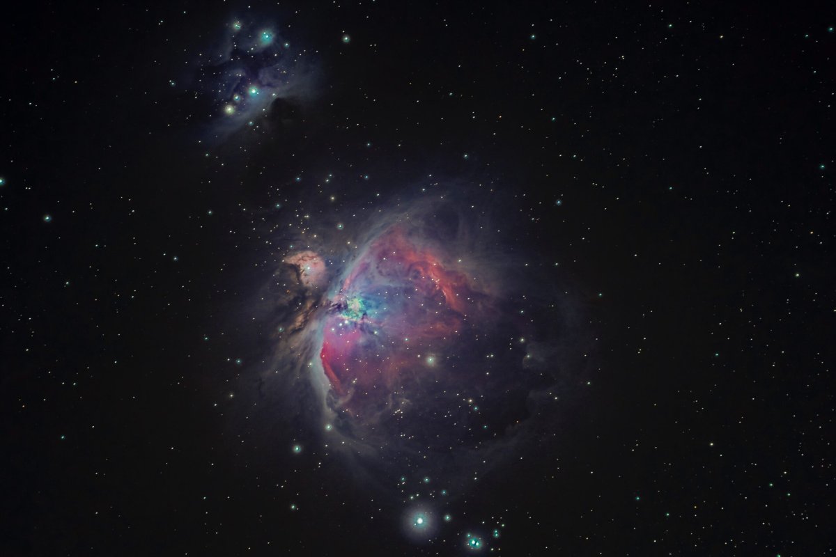 MeerKAT Telescope Detects Faint Hydrogen Signals for Cosmic Mapping