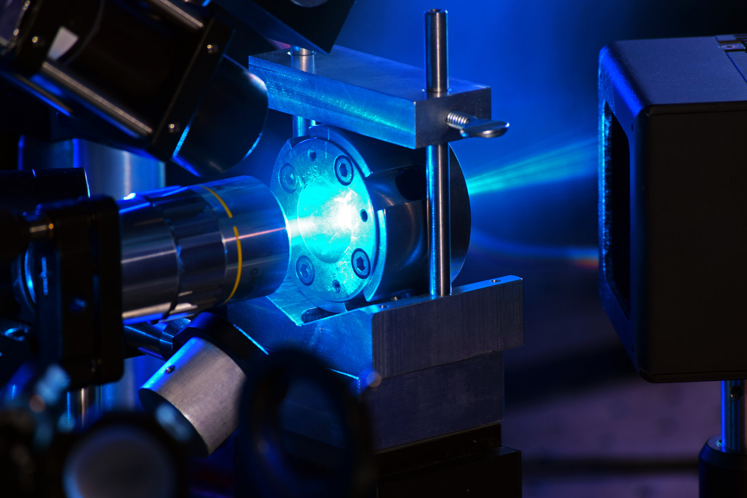 Researchers may have squeezed ice into radical shapes | Popular