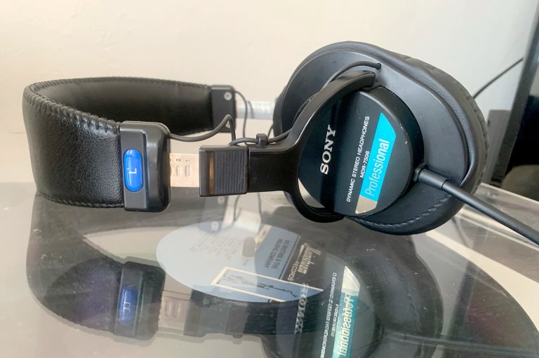 Carsen's well-loved Sony MDR-7506 headphones