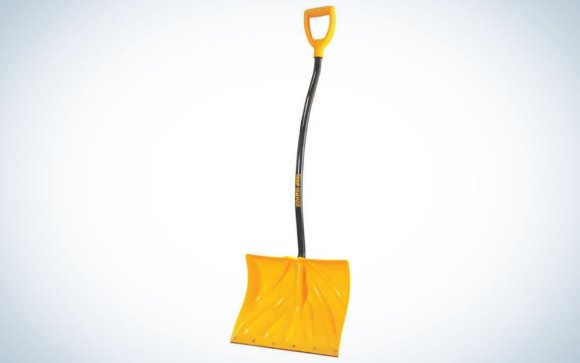 True Temper 18-inch Ergonomic Mountain Mover is the best overall snow shovel for seniors.
