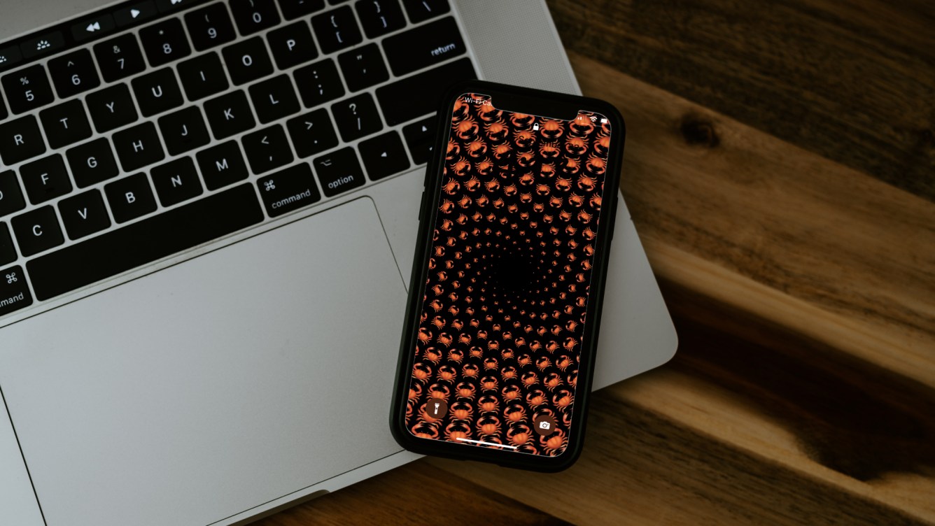 iphone 11 pro lock screen settings