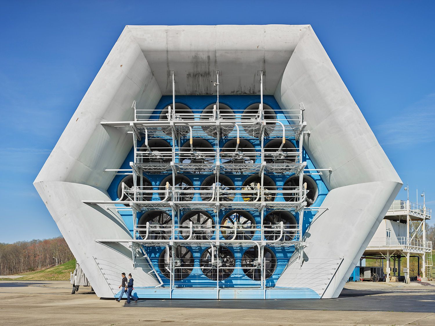 Inside GE Peebles See the guts of jet engines Popular Science