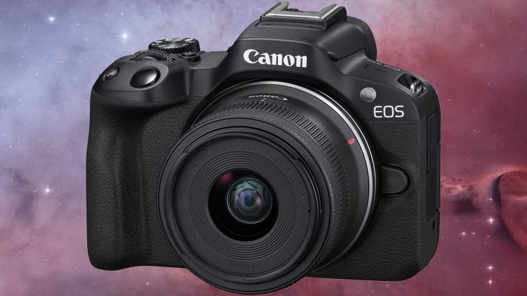 Canon EOS R50 Mirrorless Camera RF-S18-45mm F4.5-6.3 is STM Lens Kit