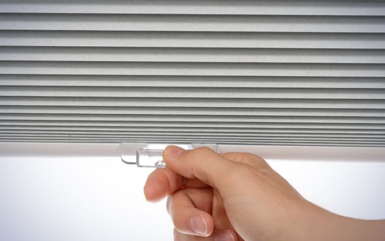 Select Blinds ESSENTIAL Cordless Blackout Cellular Shades