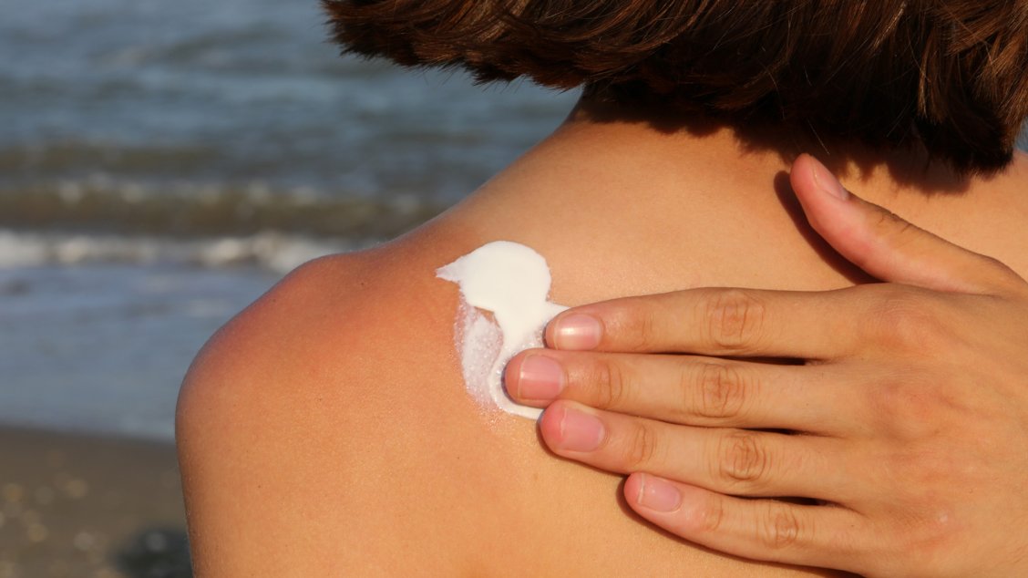 Sunscreen Getting Better Why Americans aren't getting better sunscreens this summer | Popular ...