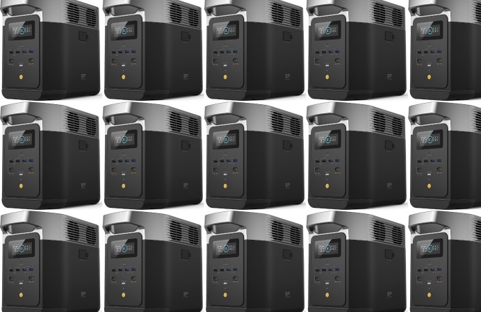 EF ECOFLOW Portable Power Station DELTA 2 in sequential tiles.