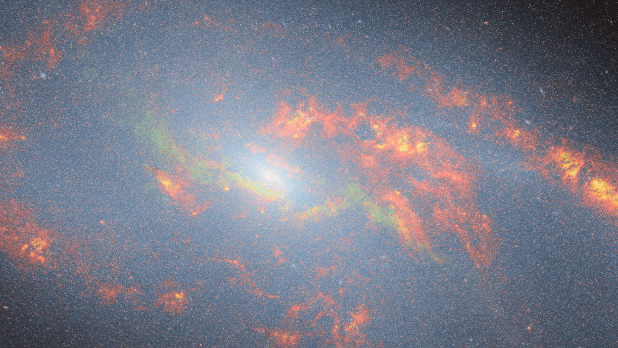 You've never seen a prettier radiation-spewing supermassive black hole ...