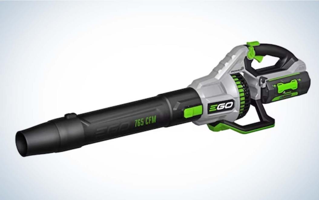 The best batterypowered leaf blowers for any budget or property in