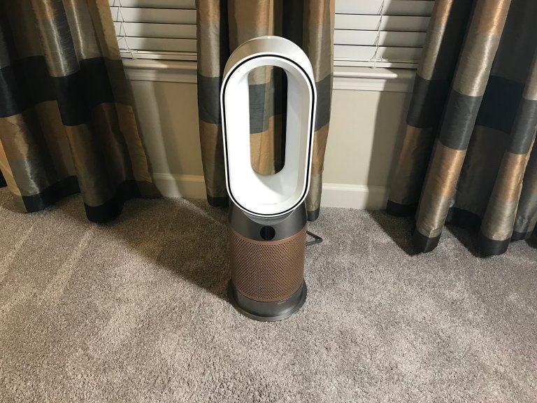 Dyson Hot+Cold Farmaldehyde HP09 on top of carpeting.