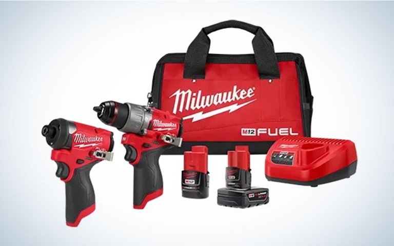 Milwaukee 12v tool kit deal plain background