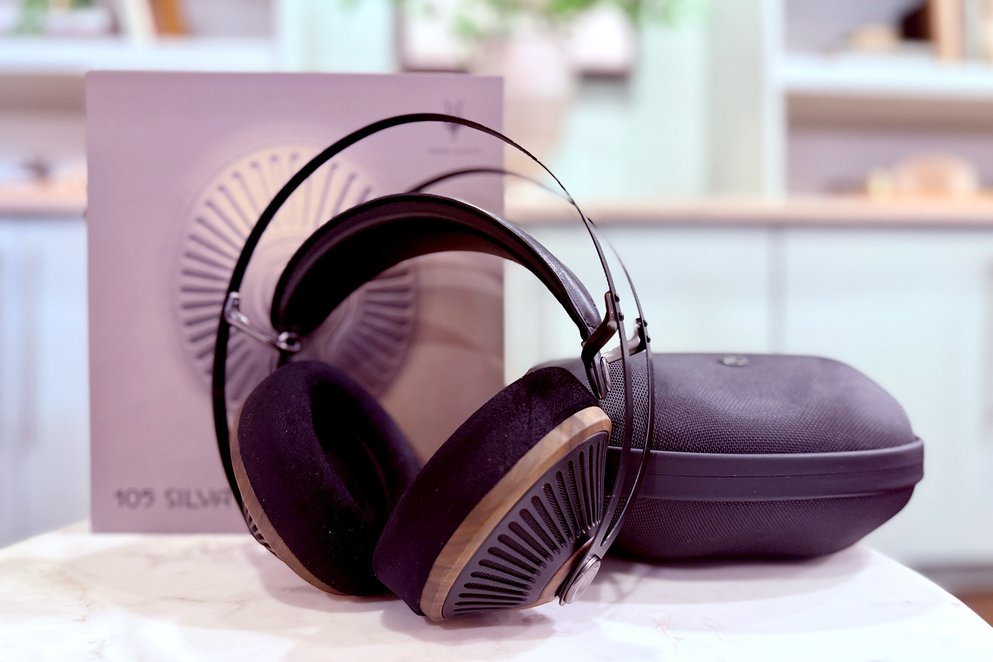 Meze Audio 105 SILVA first impressions: Not just a headphone, a