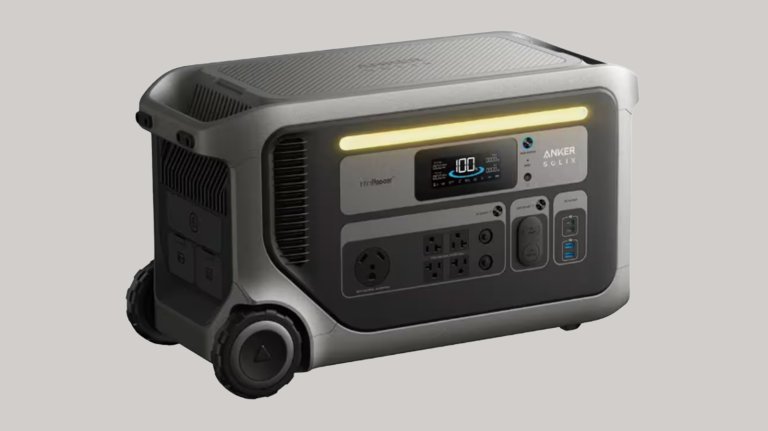 Anker Solix portable power station