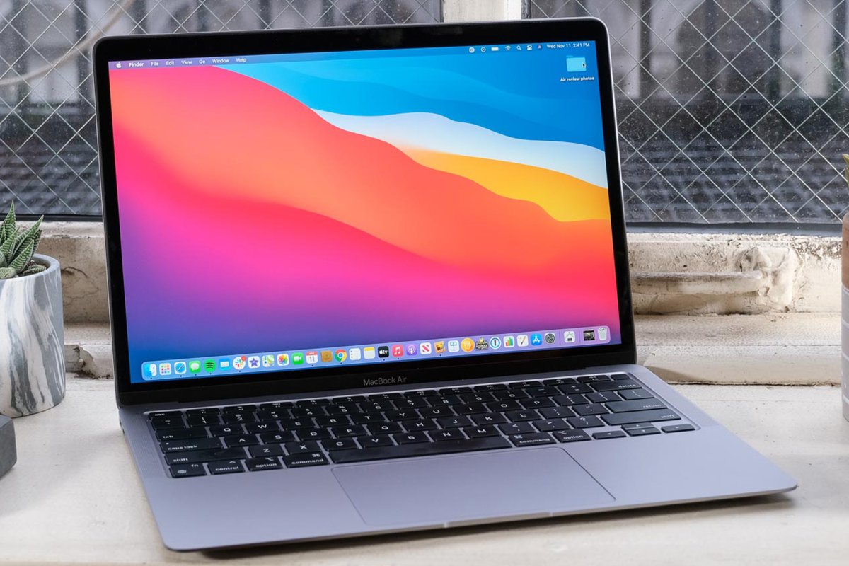 Get an M1 MacBook Air for the price of a Chromebook