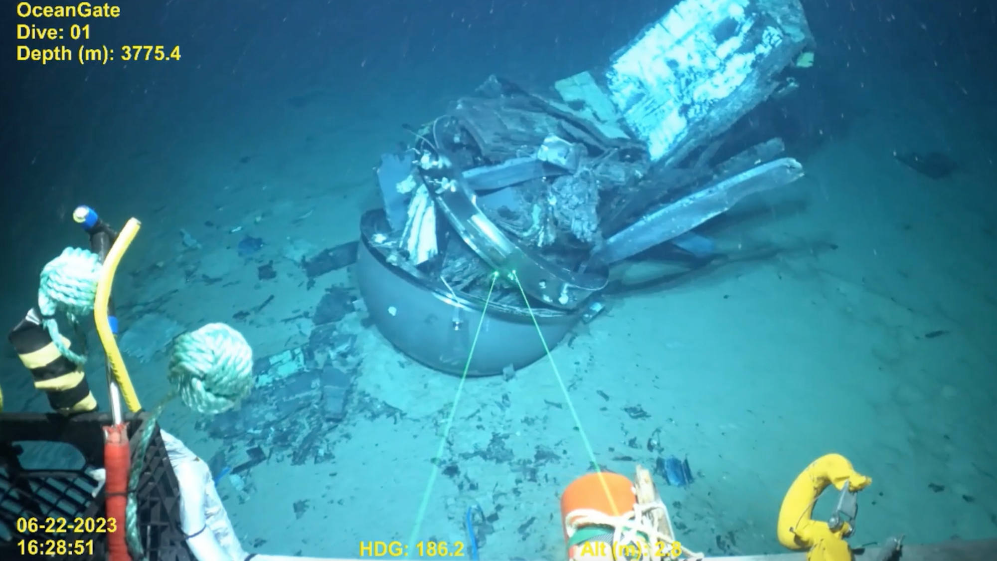 ROV screenshot of dive to Titan submersible debris on ocean floor