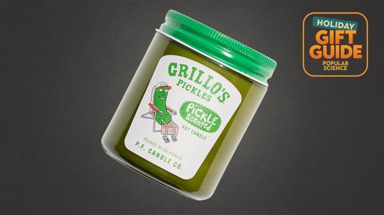 Grillos Pickles Candle