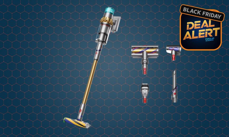 Dyson V15 Detect vacuum on sale for black friday