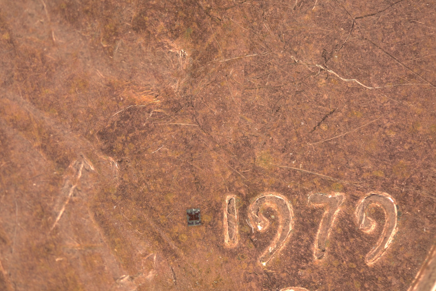 Complete robot next to the year on a penny for scale. Credit: Kyle Skelil, University of Pennsylvania