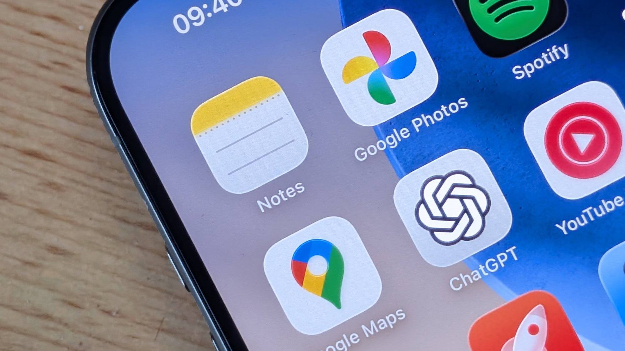 an iphone with notes app