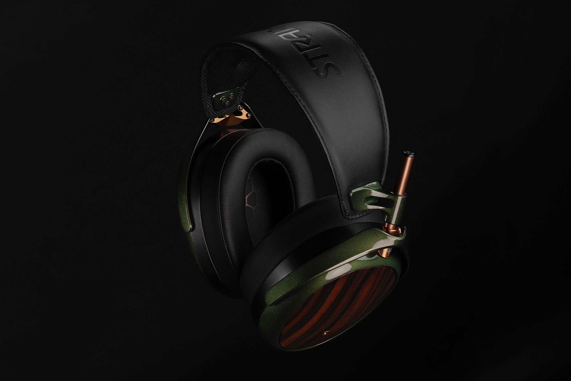 Meze Audio STRADA closed back dynamic driver headphones