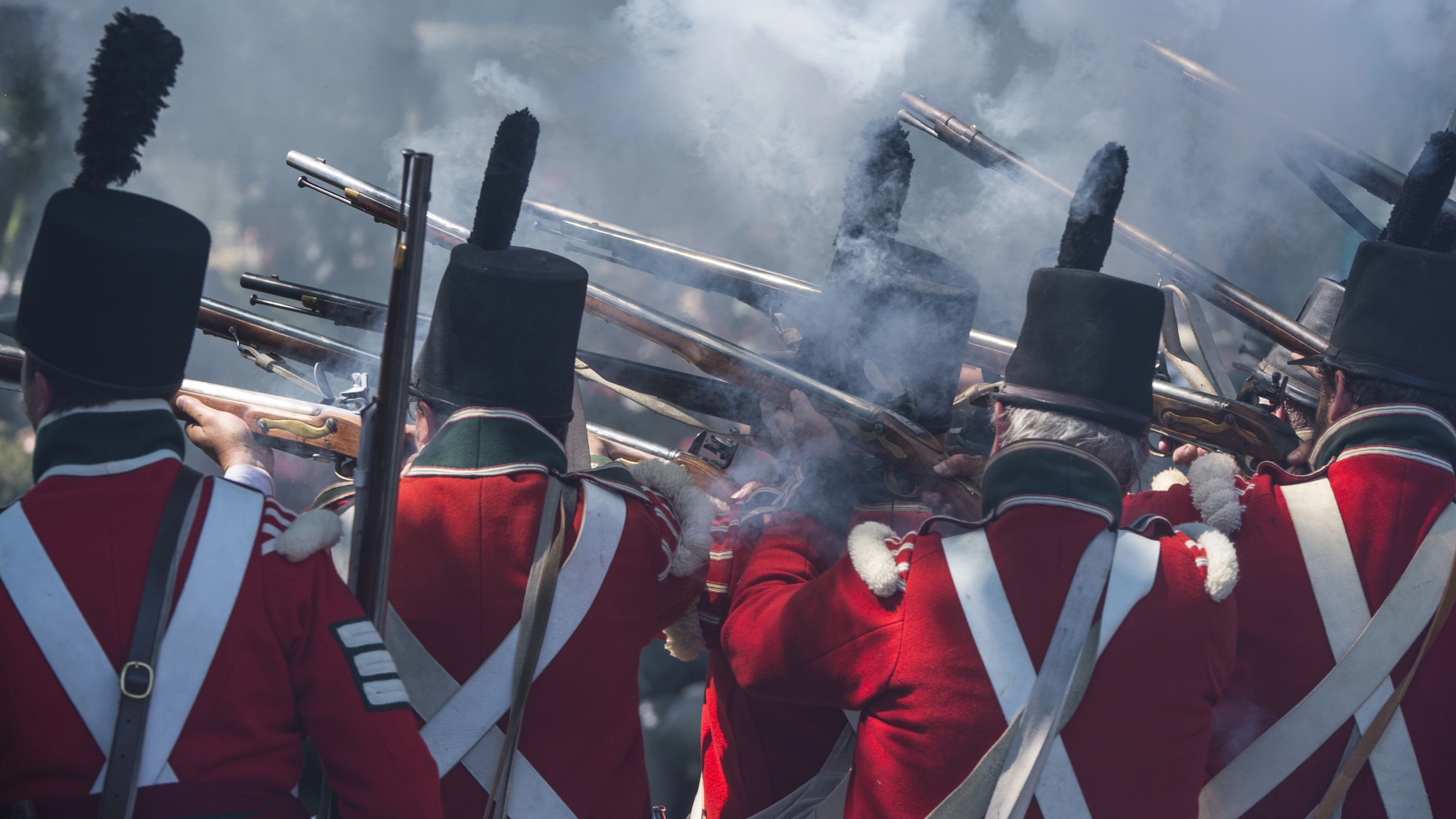 Canada and USA reenacting the war during 1812