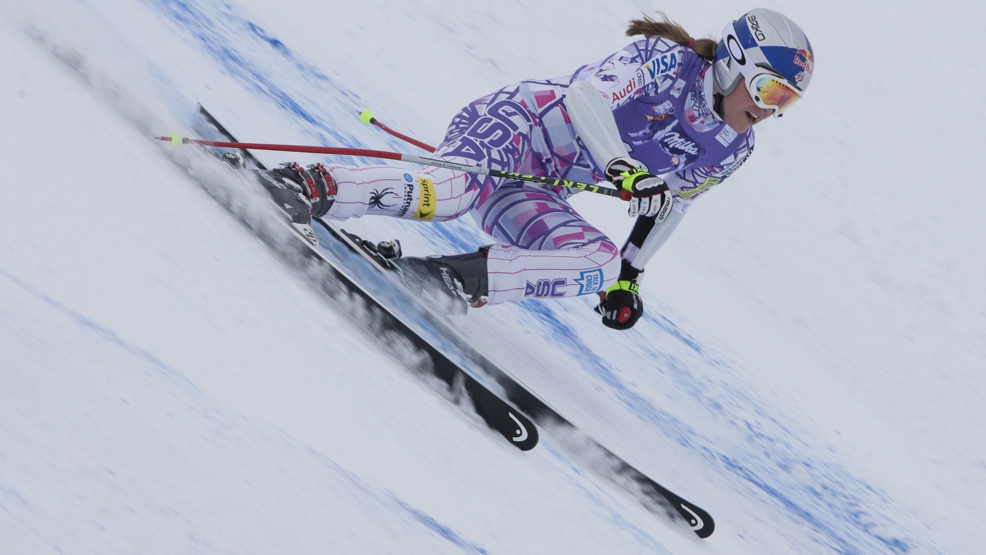 VAL D'ISERE FRANCE. 19-12-2010. Lindsey Vonn (USA) during the Super Giant Slalom section of the women's Super Combined race at the FIS Alpine skiing World Cup Val D'Isere France.