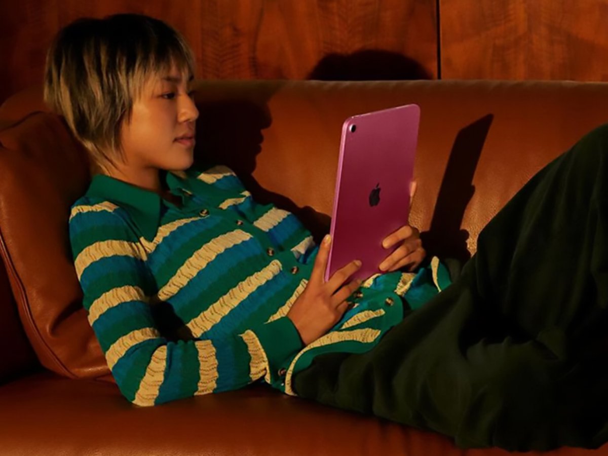 $129 off this 2025 iPad redefines the word refurbished | Popular