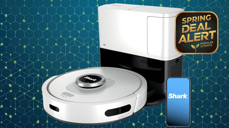 Shark AI Ultra voice control robot