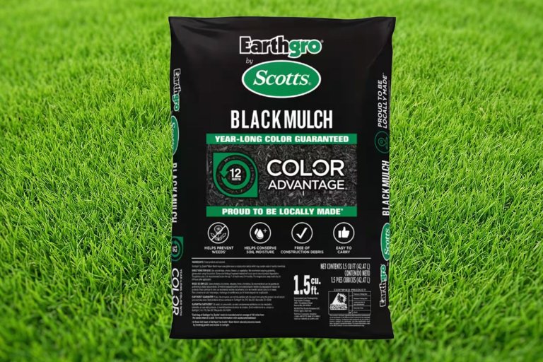Scott's Earthgro 1.5 cubic foot black wood shredded bagged mulch on sale during The Home Depot's Spring Black Friday sale