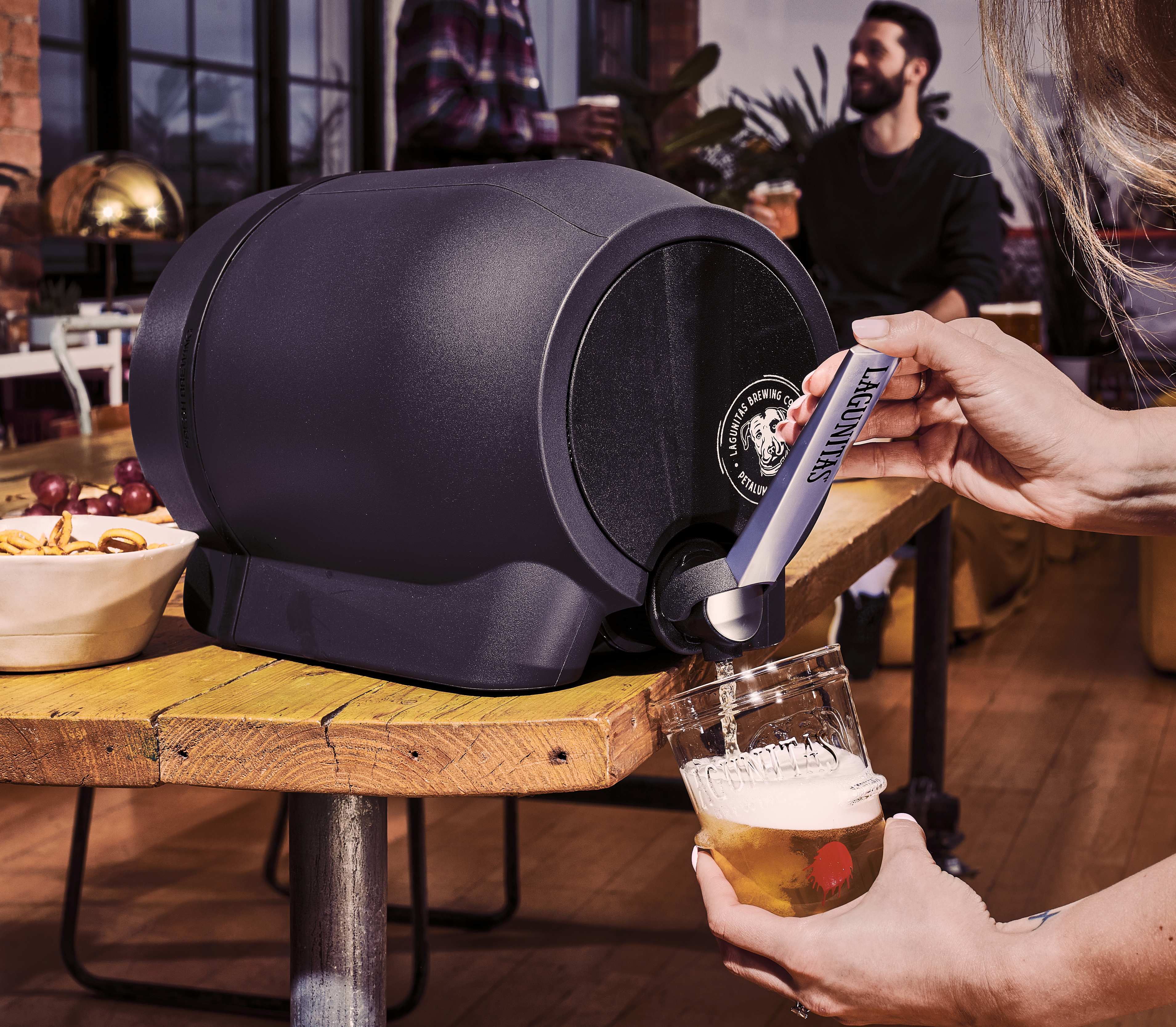 The Pinter countertop home brewing machine can now automatically make super popular Lagunitas beer at home