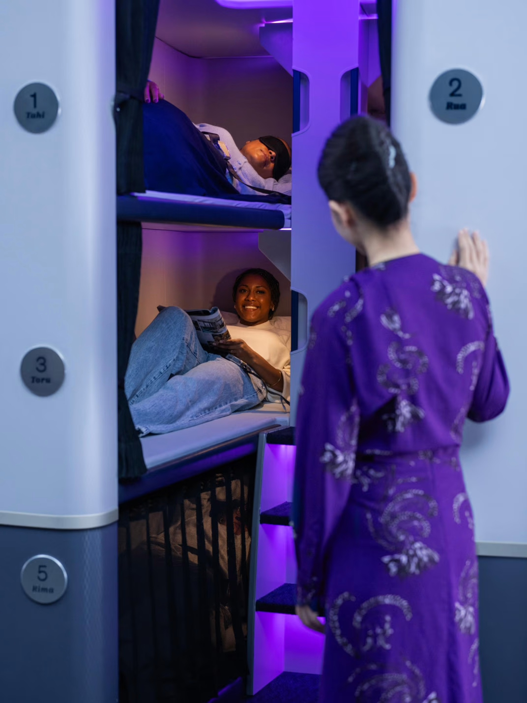 airline bunk beds