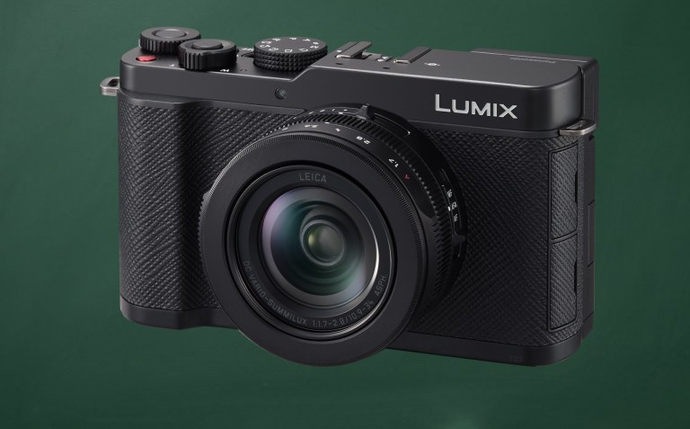 popsci.com - Stan Horaczek - The Panasonic LUMIX L10 is the latest model in the compact camera renaissance