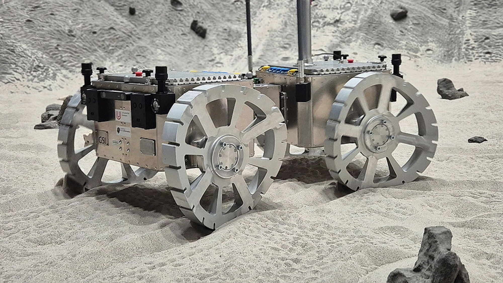 popsci.com - Mack DeGeurin - New Mars rover could swim through sand like a desert lizard