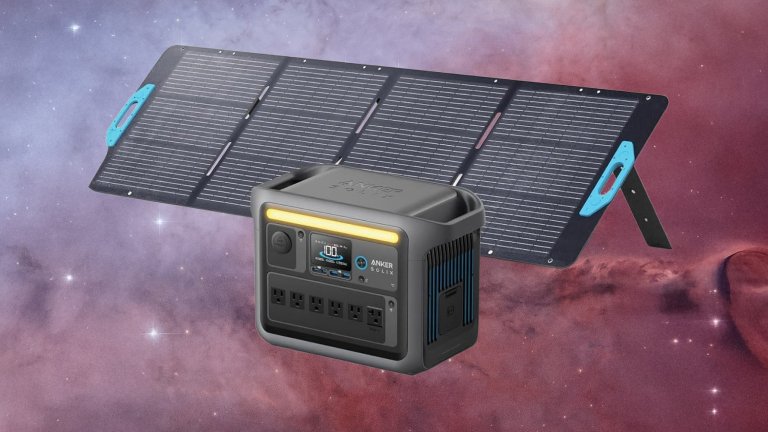 Anker SOLIX C1000 Portable Power Station with 200W Solar Panel