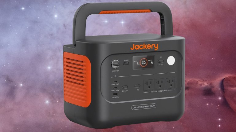 Jackery Explorer 1000 v2 Portable Power Station