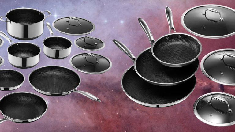 Hexclad pans against a universe background on sale during the Summer Sale