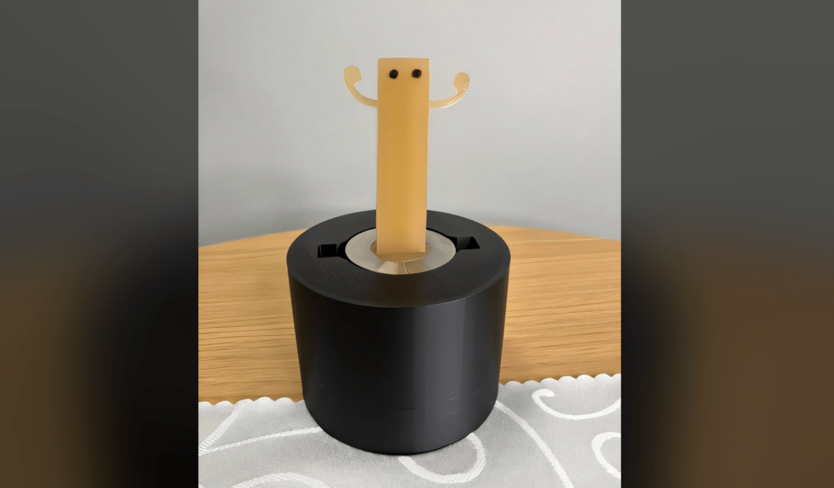 In Japan, talking gummy robots are on the menu