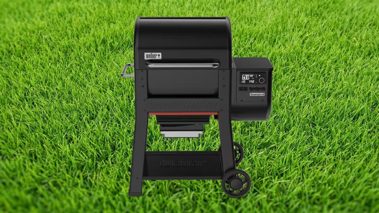 Weber Searwood 600 Pellet Grill