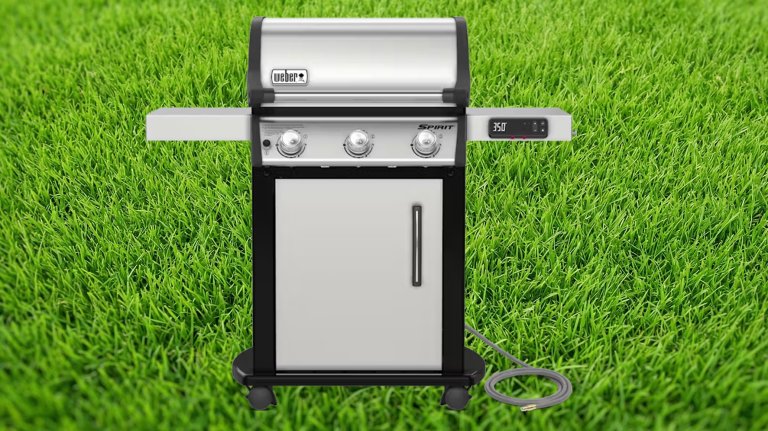 Weber Spirit SX-315 Smart Grill (Natural Gas)