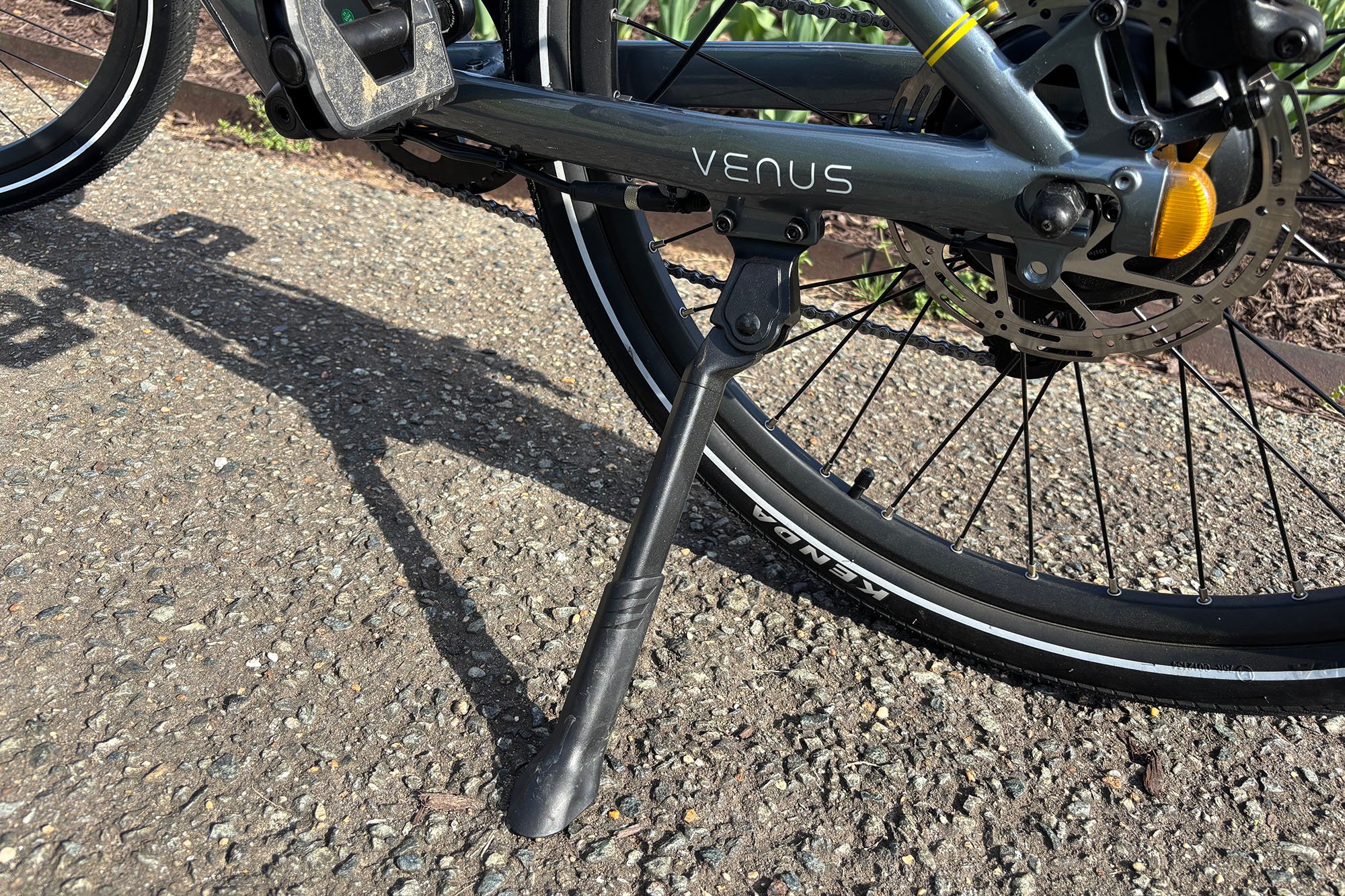 Close-up of the Heybike Venus kickstand