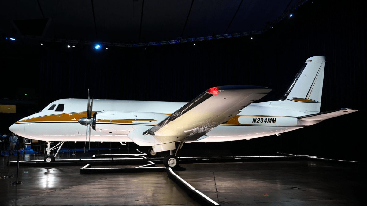 Walt Disney’s private airplane restored after 15 years of baking in the Florida sun