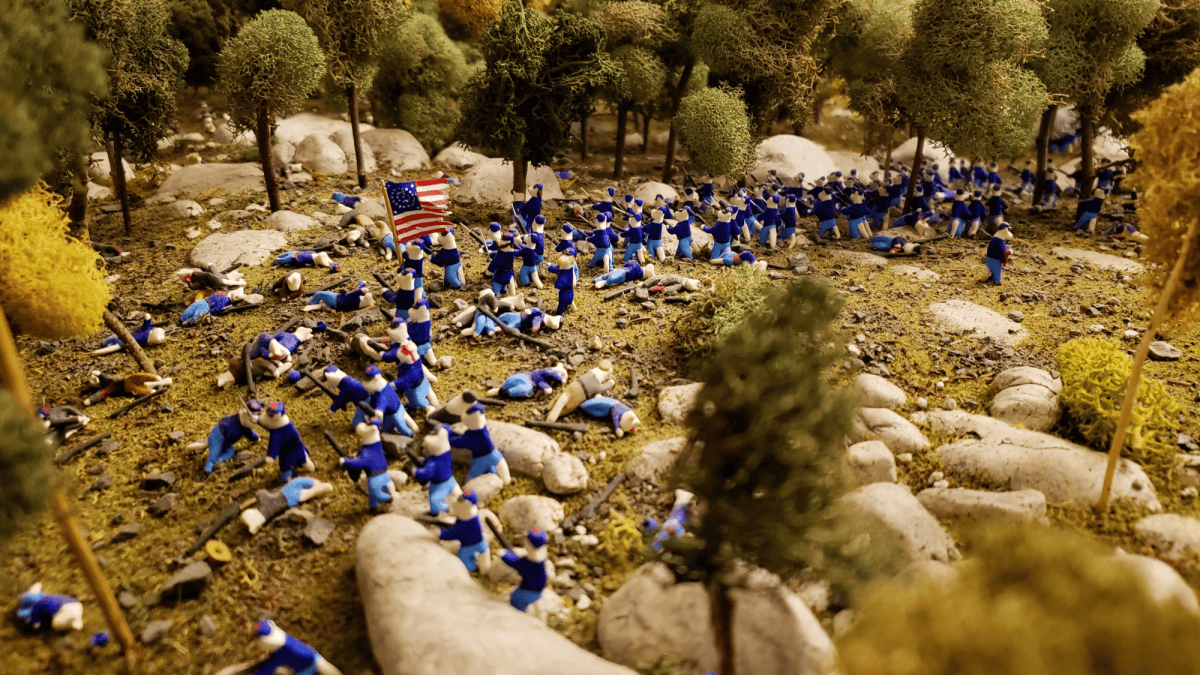 10,033 tiny clay cats reenact the Civil War at a Gettysburg museum